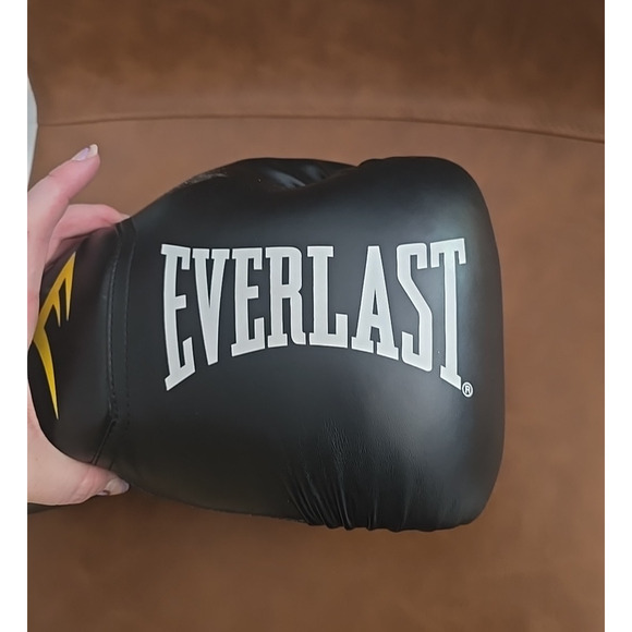 Everlast Black Elite Prostyle Training Boxing Glove 14oz - Right Hand Glove Only - Picture 3 of 5